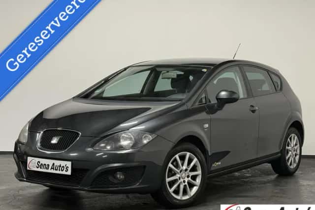 SEAT Leon (2011) thumbnail 1