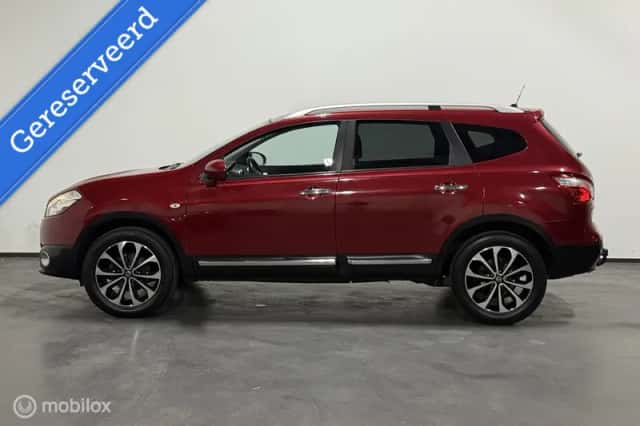 Nissan Qashqai (2012) thumbnail 5