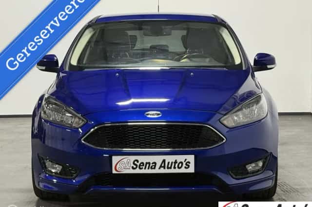 Ford Focus (2016) thumbnail 2