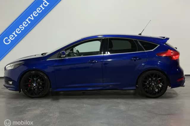 Ford Focus (2016) thumbnail 4