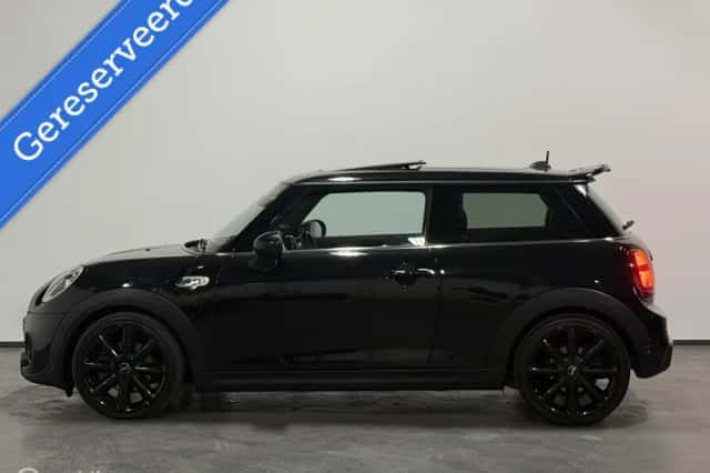 MINI Cooper S (2014) thumbnail 4