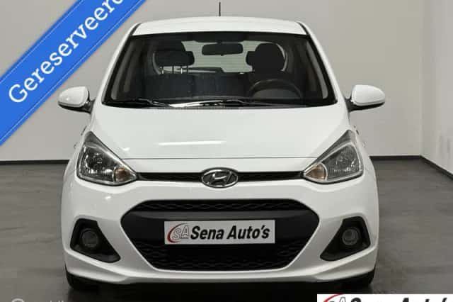 Hyundai i10 (2015) thumbnail 2