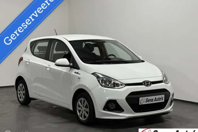 Hyundai i10 (2015) thumbnail 3
