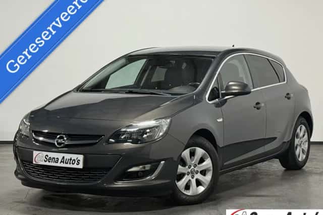 Opel Astra (2013) thumbnail 1