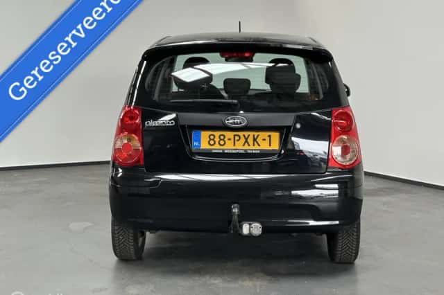Kia Picanto (2012) thumbnail 4