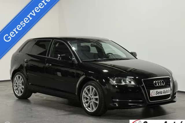 Audi A3 (2013) thumbnail 3
