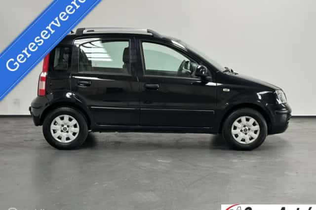Fiat Panda (2010) thumbnail 3