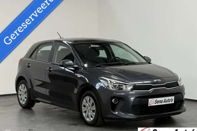 Kia Rio (2017) thumbnail 3