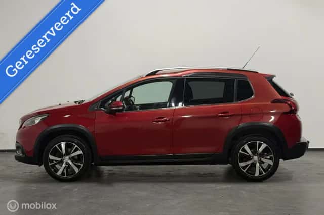 Peugeot 2008 (2017) thumbnail 5