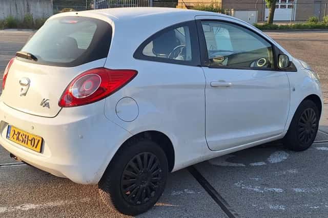 Ford Ka (2013) thumbnail 4