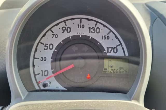 Toyota Aygo (2008) thumbnail 6