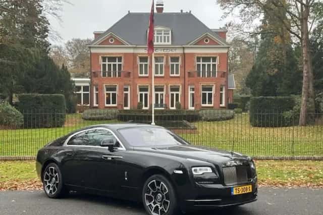 Rolls-Royce Wraith (2017) thumbnail 1