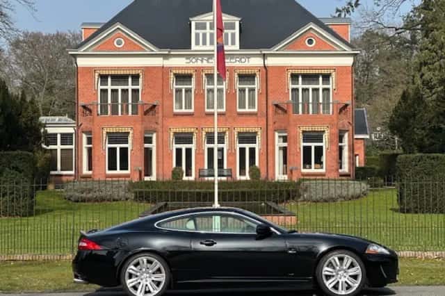 Jaguar XKR (2009) thumbnail 2
