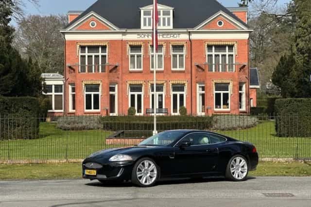 Jaguar XKR (2009) thumbnail 4