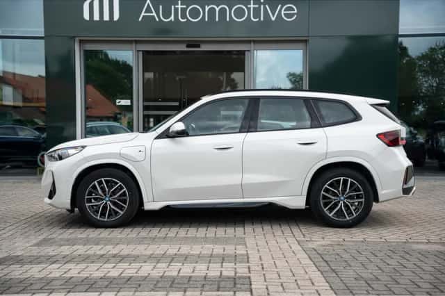BMW X1 (2025) thumbnail 5