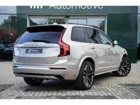 Volvo XC90 (2025) thumbnail 3