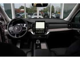 Volvo XC90 (2025) thumbnail 4