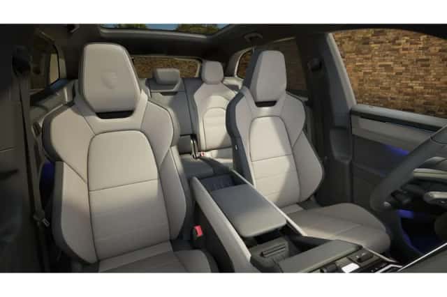 Porsche Cayenne (2026) thumbnail 4