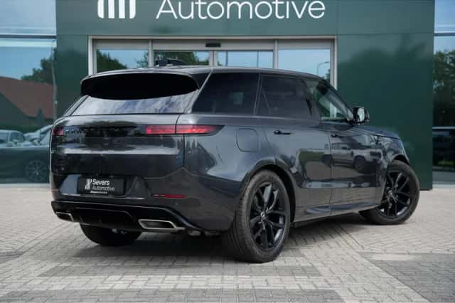 Land Rover Range Rover Sport (2026) thumbnail 3