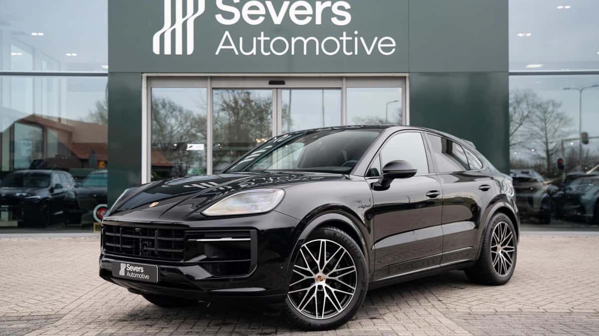Porsche Cayenne (2025) — foto 1