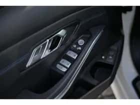 BMW 3-Serie (2024) thumbnail 18