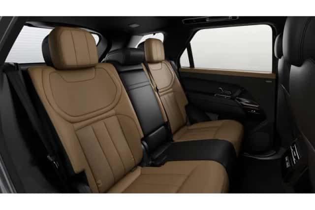 Land Rover Range Rover Sport (2026) thumbnail 3