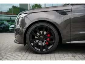 Land Rover Range Rover Sport (2026) thumbnail 7