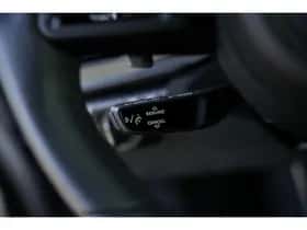 Porsche 911 (2024) thumbnail 22