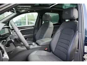 Volkswagen Touareg (2025) thumbnail 4