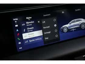 Porsche Macan (2025) thumbnail 17