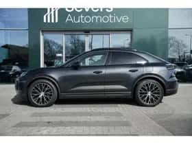 Porsche Macan (2025) thumbnail 5
