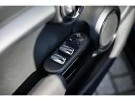 MINI Cooper (2022) thumbnail 12