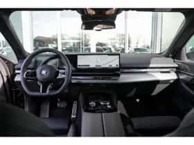 BMW 5-Serie (2025) thumbnail 4