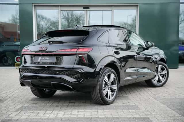 Audi Q3 (2026) thumbnail 4