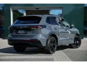 Volkswagen Tiguan (2026) thumbnail 3