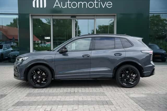 Volkswagen Tiguan (2026) thumbnail 5
