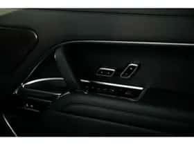 Land Rover Range Rover (2025) thumbnail 24