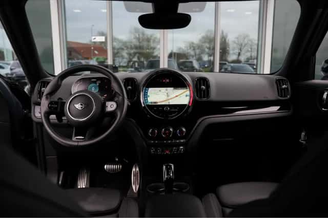 MINI Countryman (2023) thumbnail 4
