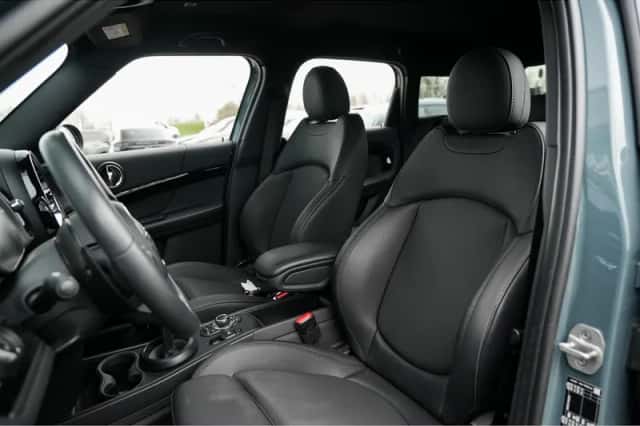 MINI Countryman (2023) thumbnail 6