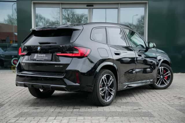 BMW X1 (2025) thumbnail 3