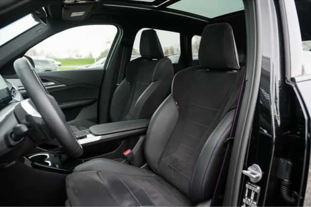 BMW X1 (2025) thumbnail 6