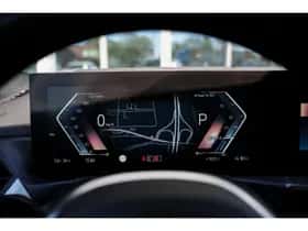 BMW i4 (2022) thumbnail 13