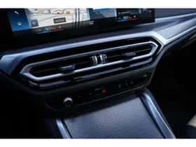 BMW i4 (2022) thumbnail 17