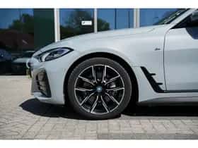 BMW i4 (2022) thumbnail 6