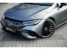 Mercedes-Benz EQE (2022) thumbnail 23