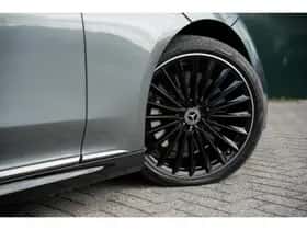 Mercedes-Benz EQE (2022) thumbnail 26