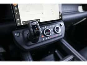 Land Rover Defender (2026) thumbnail 17