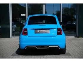 Fiat 500 (2024) thumbnail 9