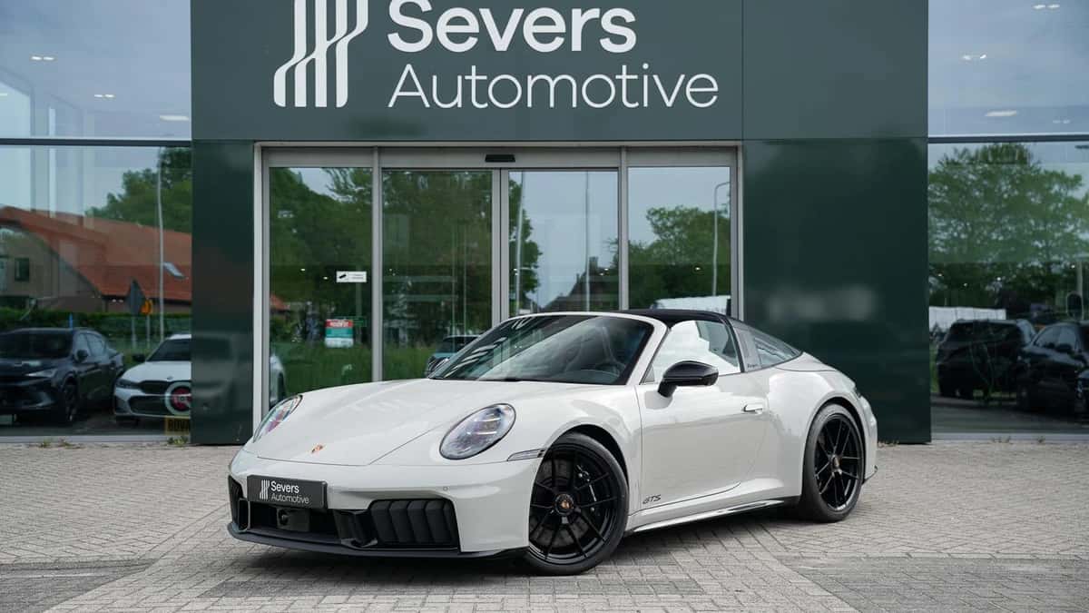 Porsche 911 (2026) — foto 1