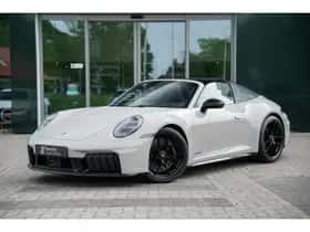 Porsche 911 (2026) thumbnail 2